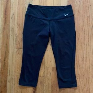 Nike Dri-Fit Capri Pants